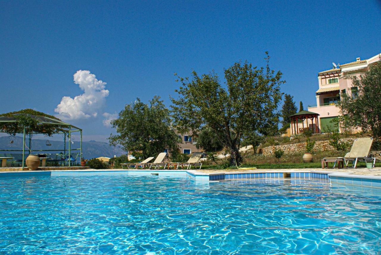 Appartamento Mouse House Gouvia Esterno foto